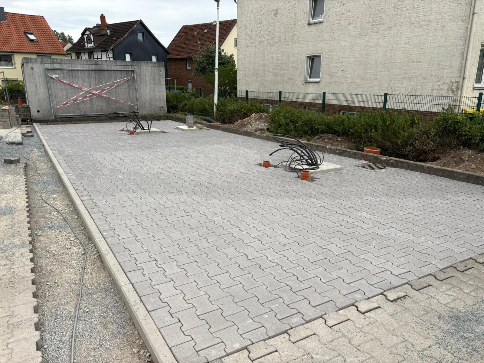 gewerbeflaeche pflasterarbeiten