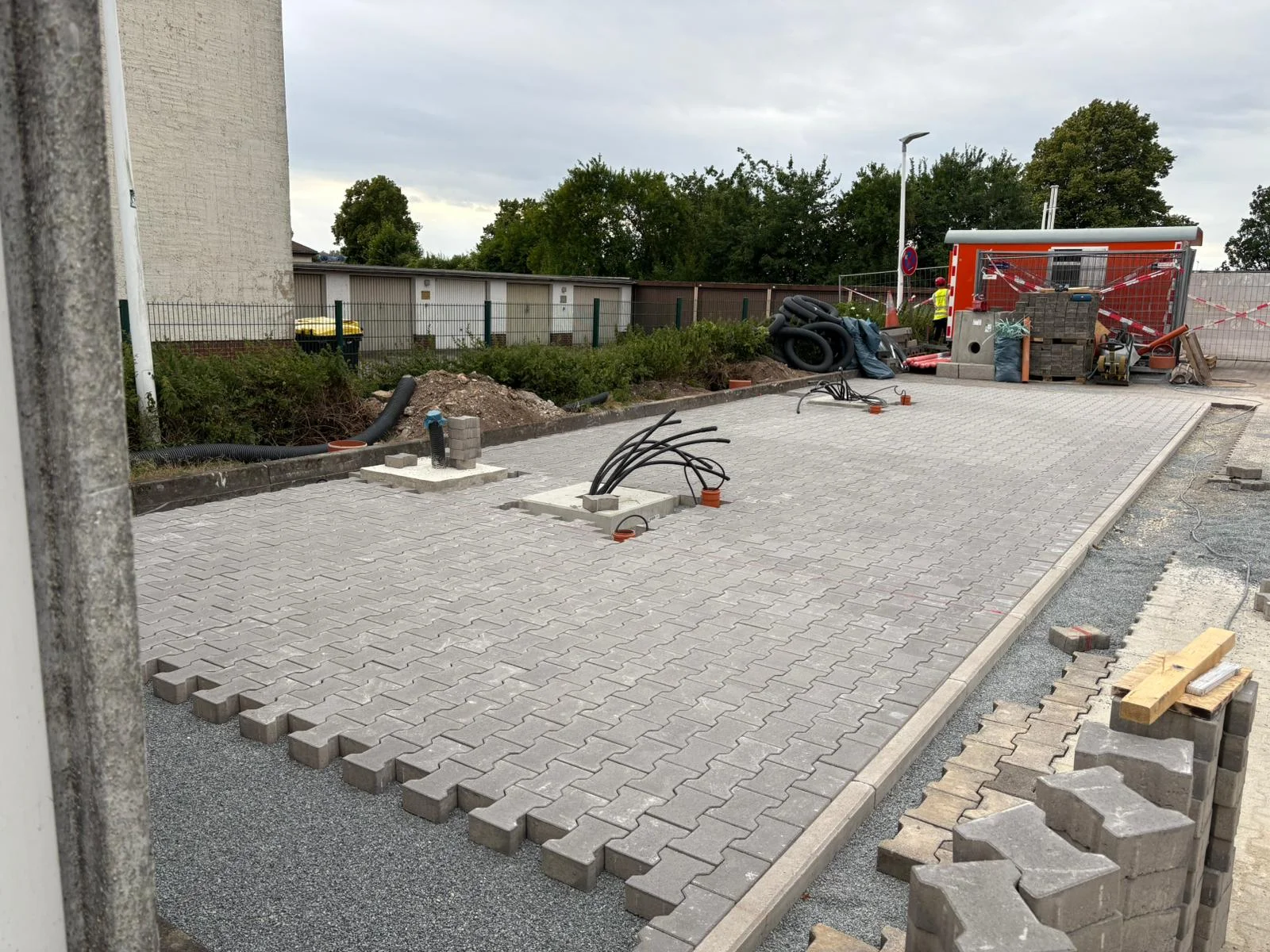 pflasterarbeiten gewerbeflaeche